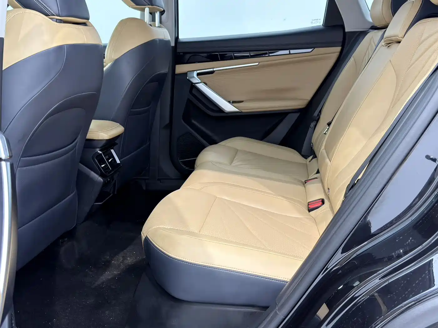 GEELY AUTOMOBILE BOYUE L