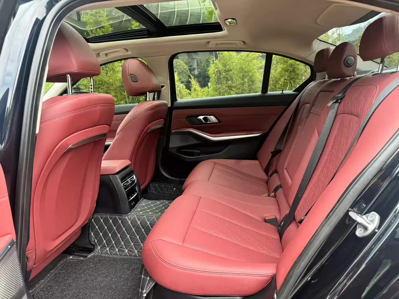 BMW i3 2024 eDrive 35 L фото 10