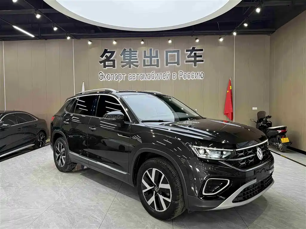 Volkswagen Tayron 2023 280TSI 2WD Luxury Plus Advanced Edition фото 3
