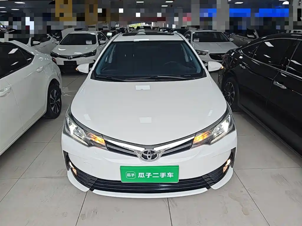 Toyota Corolla 2018 1.2T S-CVT GL-i Smart Shine Edition фото 3