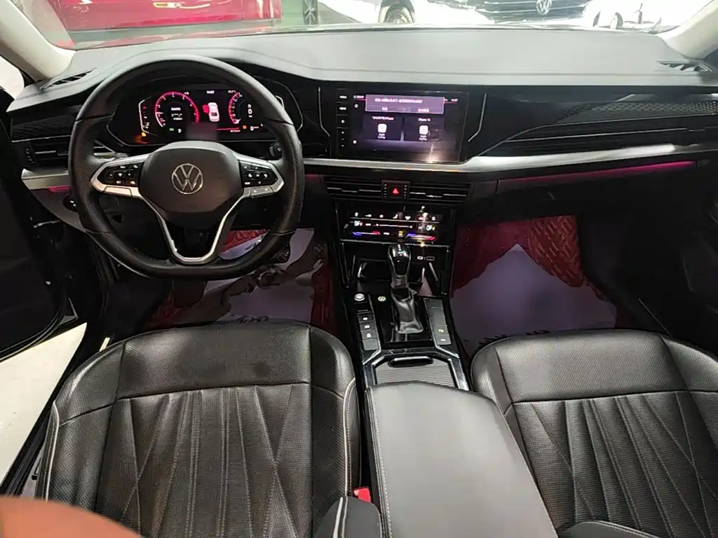 Photo 10 - Volkswagen Passat