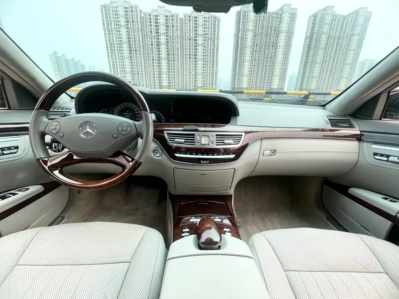 Mercedes-Benz S-Class 2012 S 600 L Grand Edition фото 18