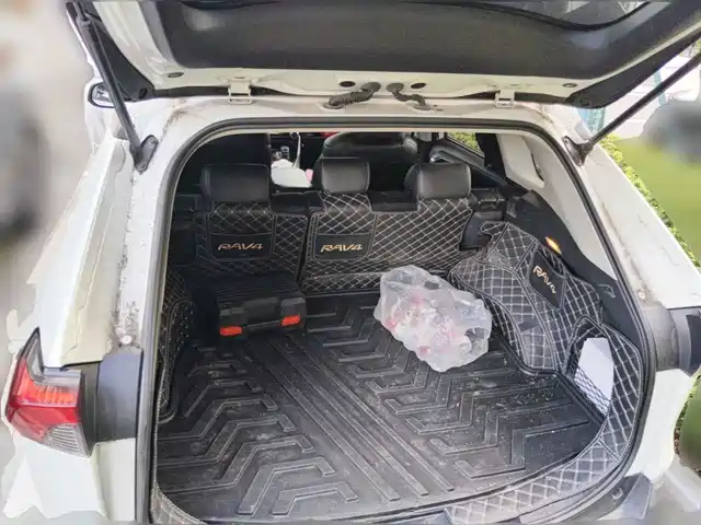 Toyota RAV4 Rongfang 2021 2.0L CVT 2WD Trend — фото 5