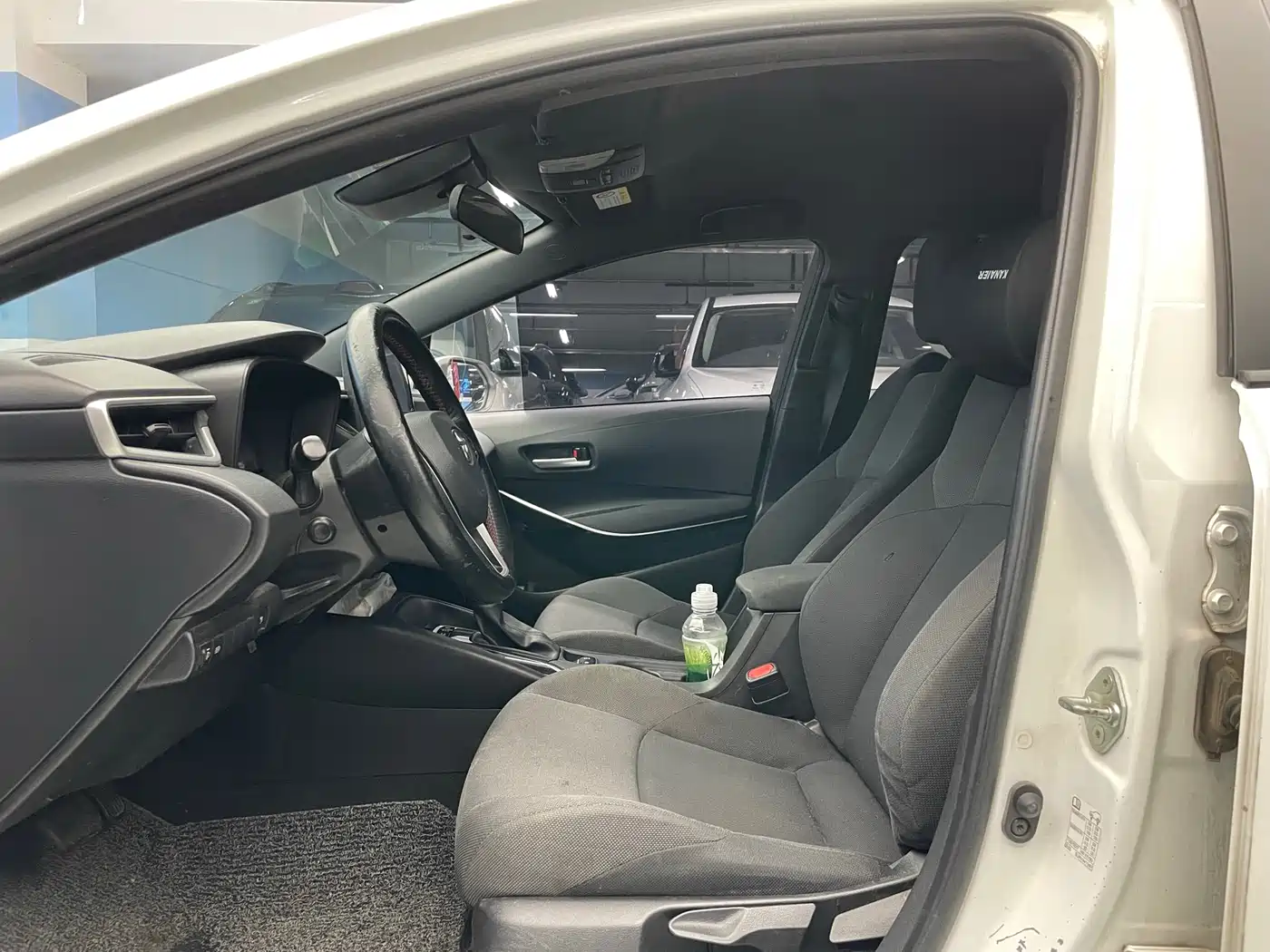 Toyota Levin 2022 Dual Engine 1.8H E-CVT Progressive Edition фото 10