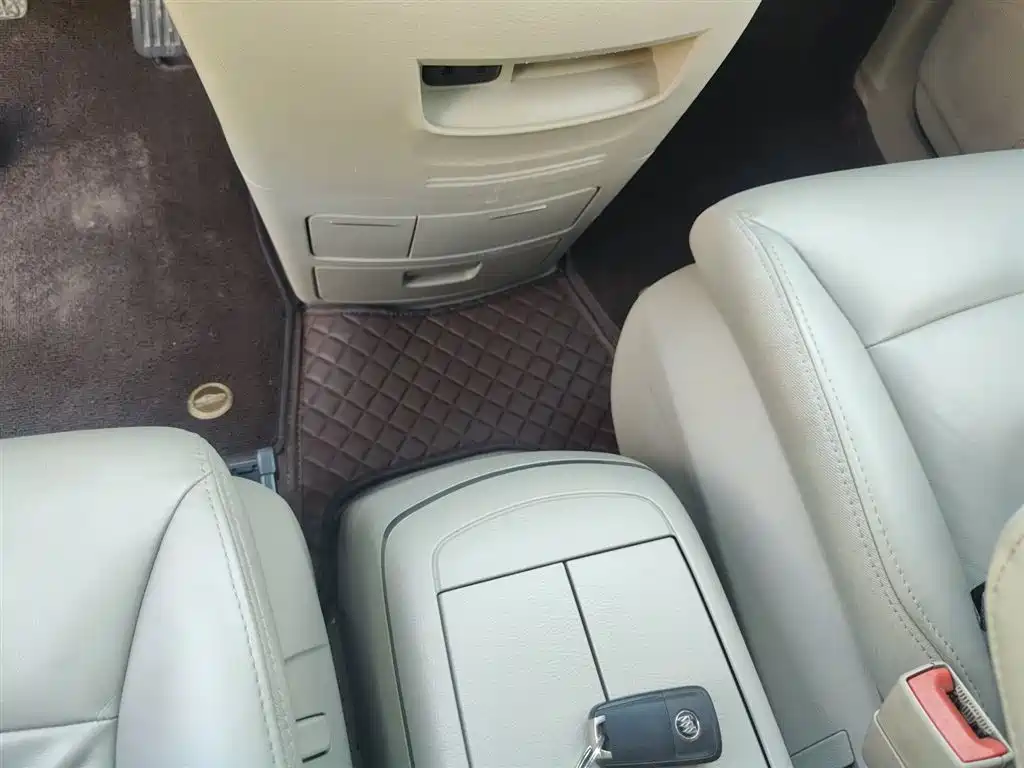 Buick GL8 2018 28T Luxury Model China VI фото 11