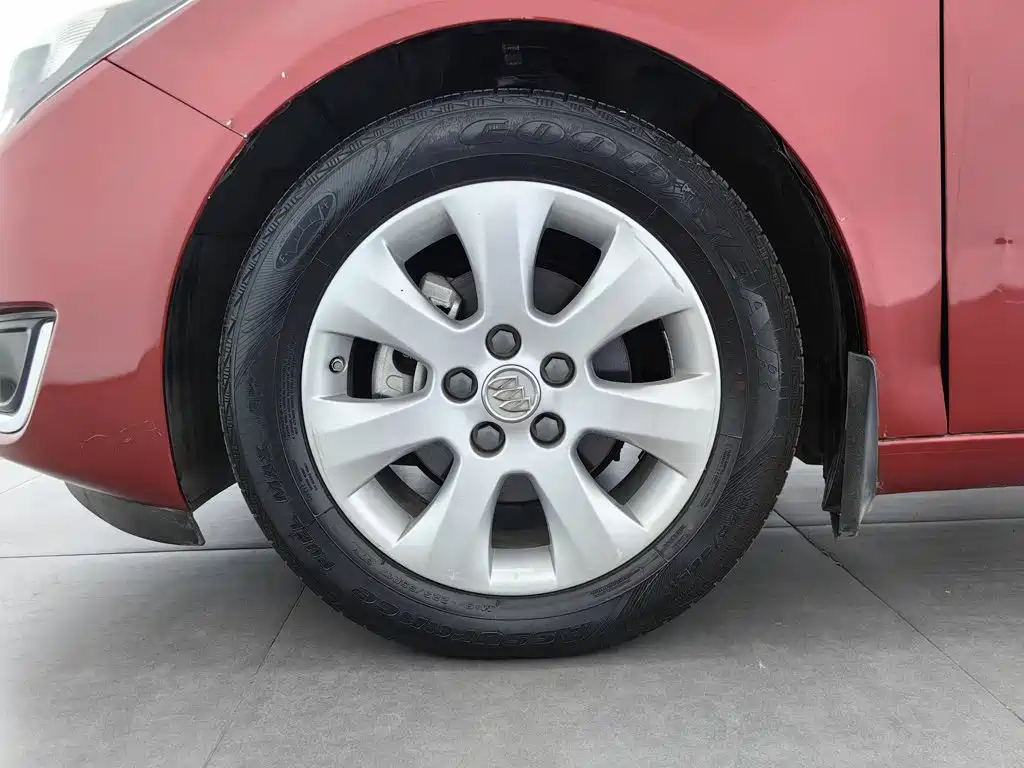 Фото 17 - Buick Regal
