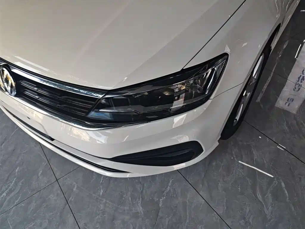 Volkswagen Lamando 2021 230TSI DSG Fashion Edition фото 23