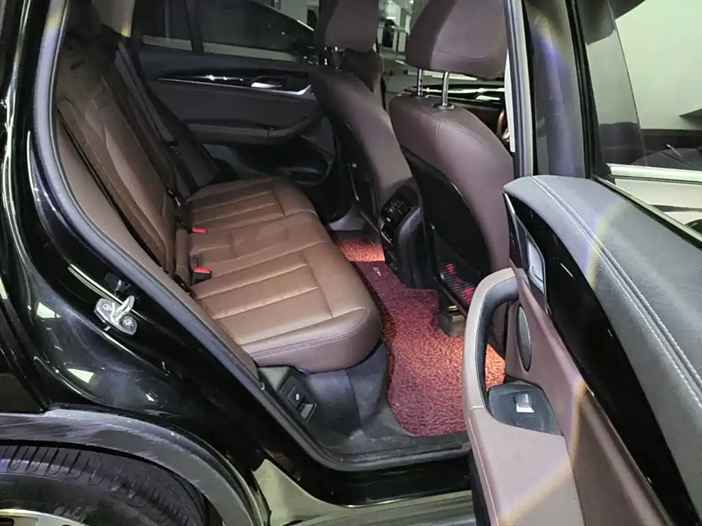Photo 11 - BMW X3
