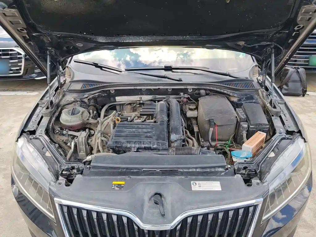 Photo 20 - Škoda Superb