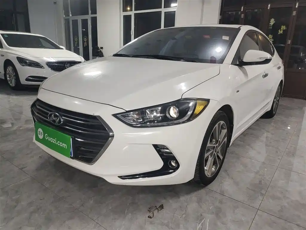 Hyundai Elantra 2016 Model 1.6L Automatic Smart Elite