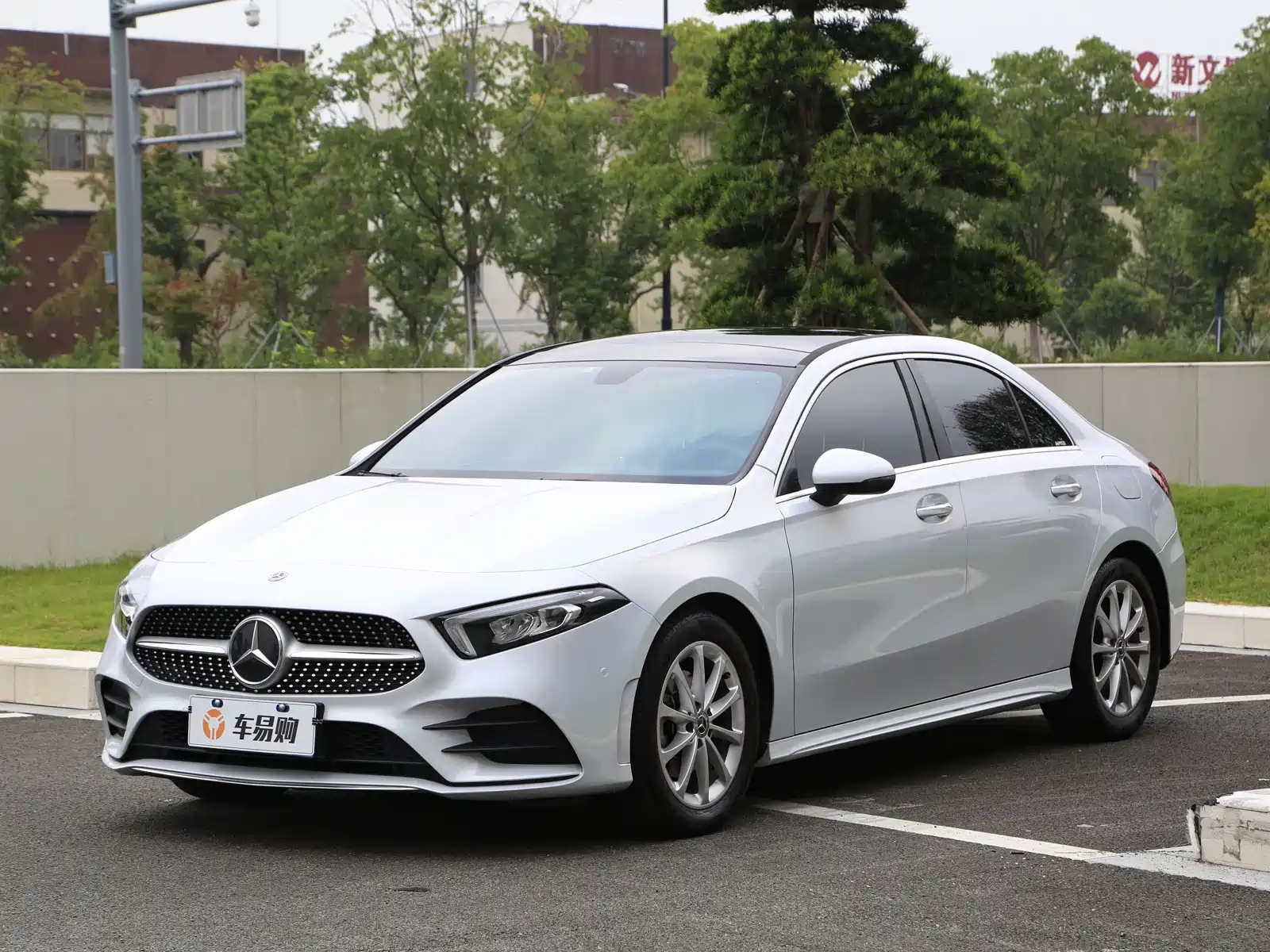 Фото 1 - Mercedes-Benz A-Class