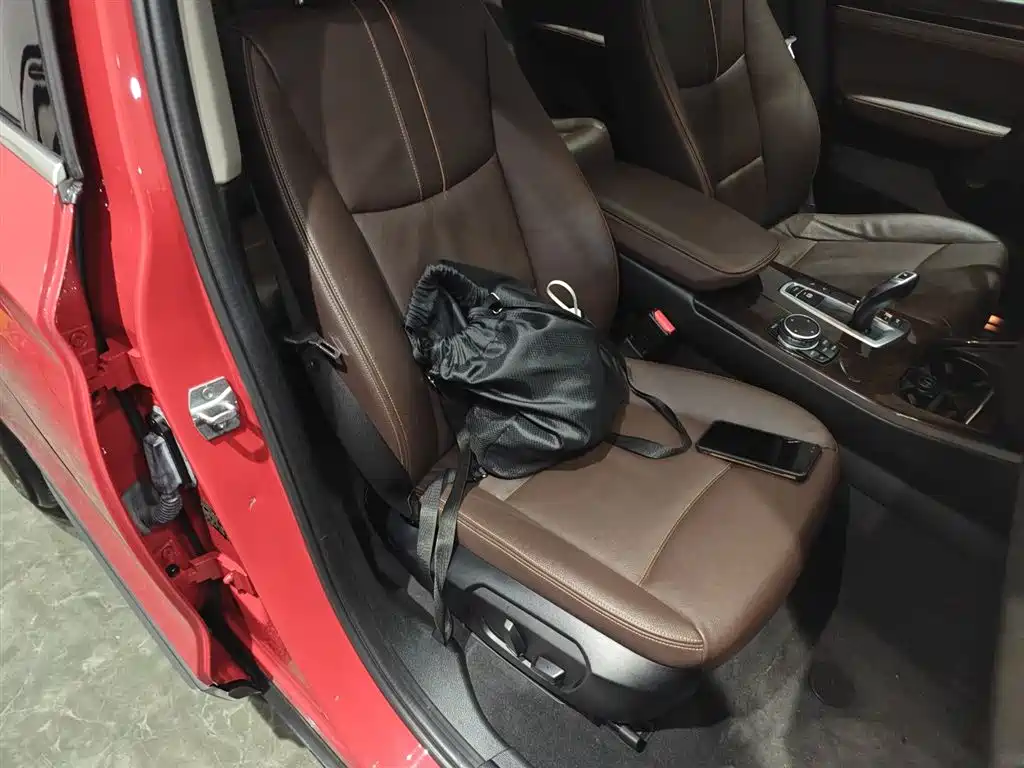 BMW X3 (Import) 2014 xDrive20i X Design Package фото 25
