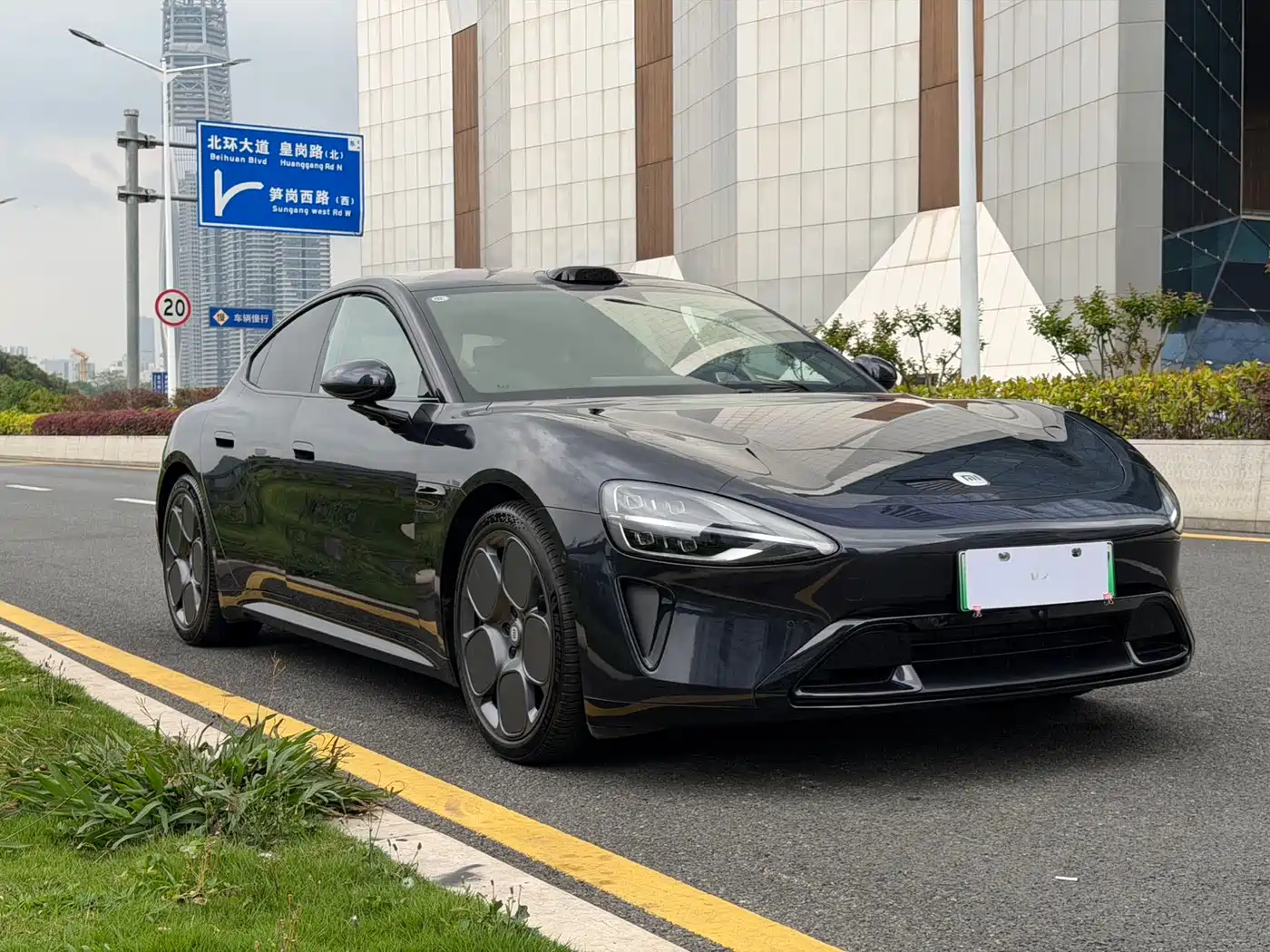 XIAOMI CAR XIAOMI SU7