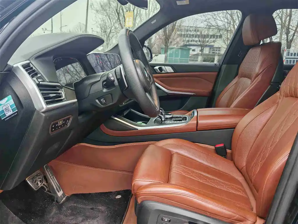 BMW X7 2021 xDrive40i Premium M Sport Package фото 24