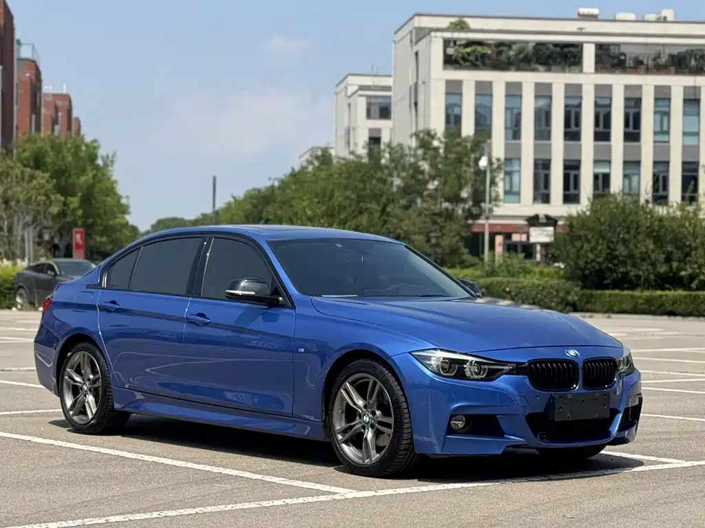 Фото 4 - BMW 3 Series