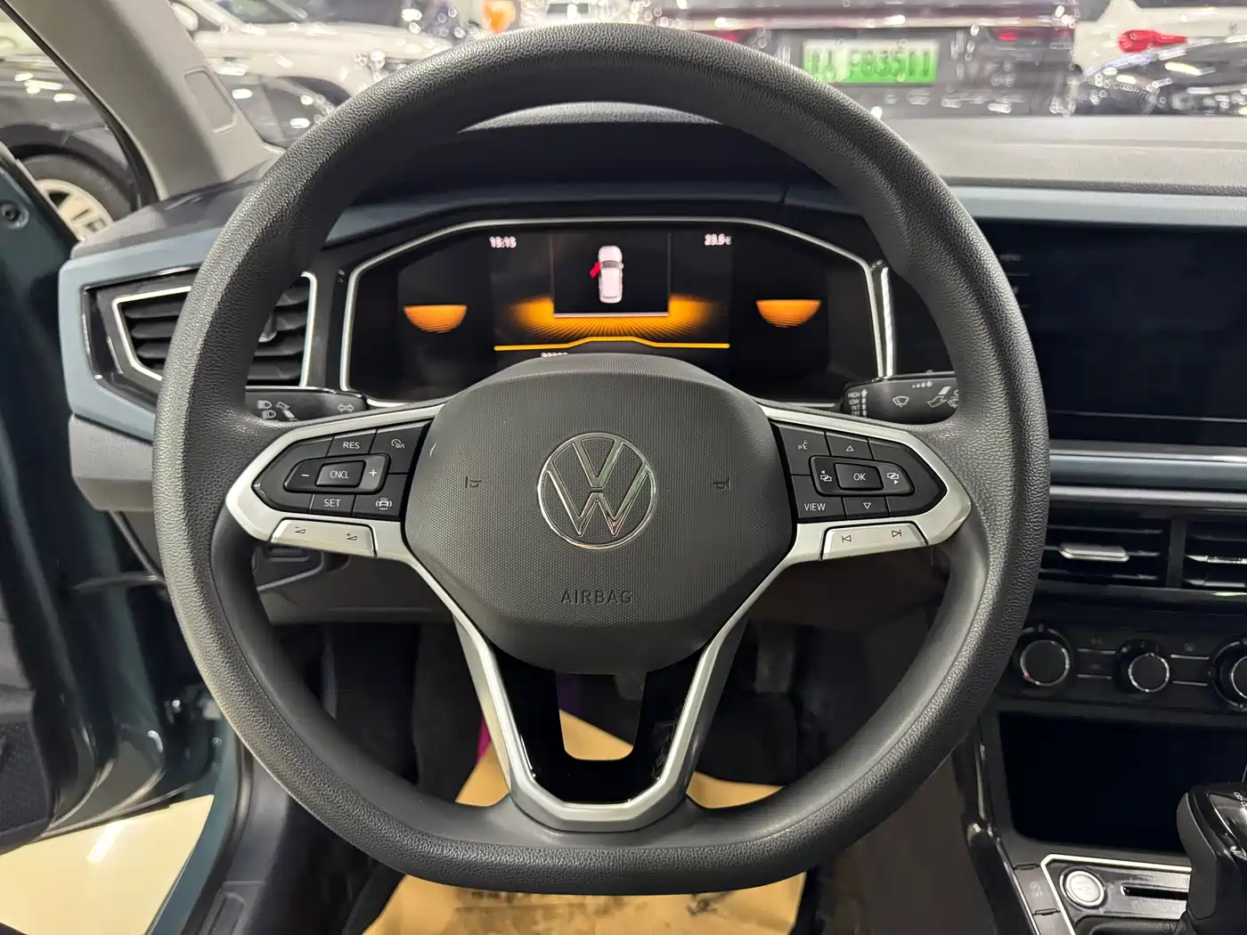 Volkswagen Lavida 2023 New Trend 1.5L Auto Aspiration Edition фото 8