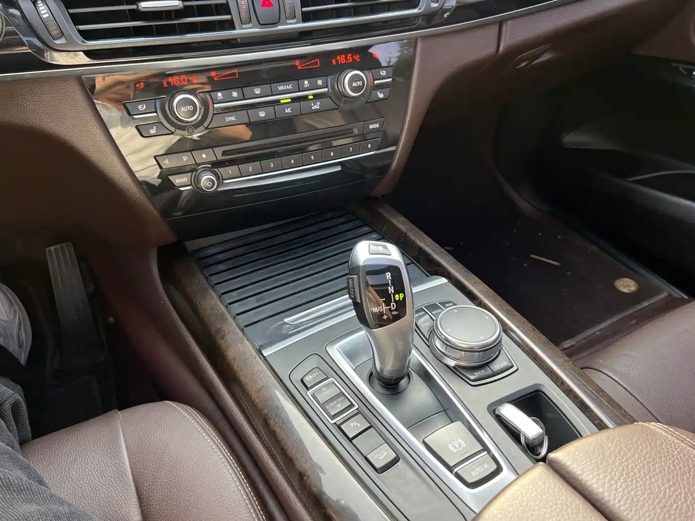 BMW X5 (Import) 2017 xDrive28i фото 14