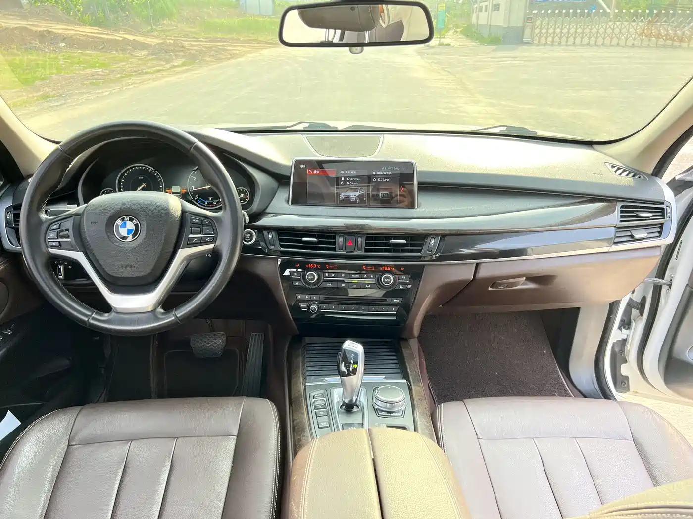 BMW X5 (Import) 2017 xDrive28i фото 13