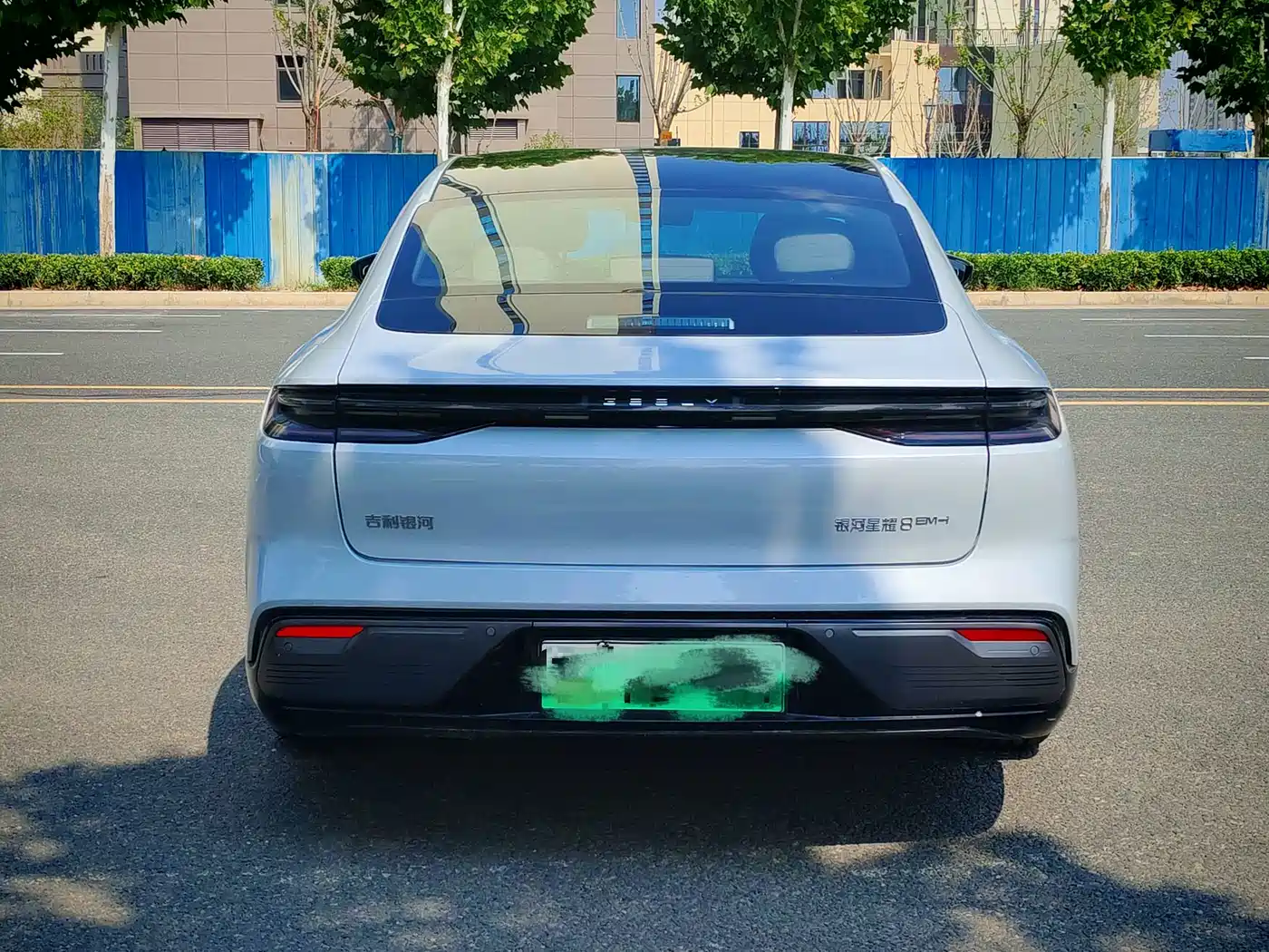 Geely Galaxy Galaxy Xingyao 8 2026 2025 130km EM-i Premium Edition