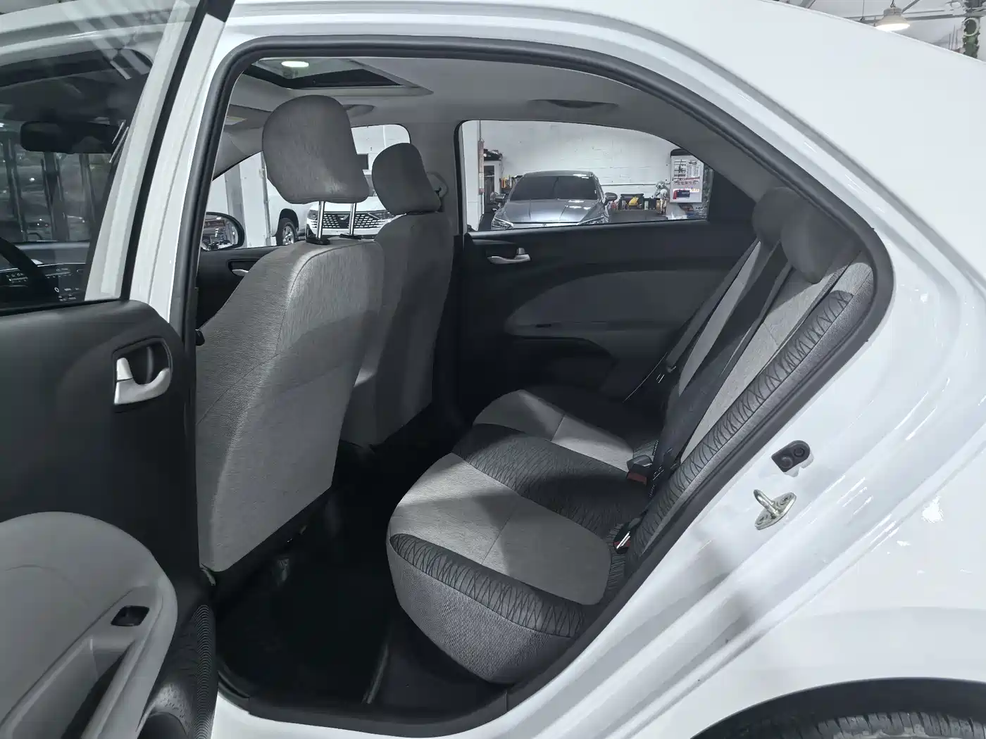 Kia Pegas 2025 2020 Facelift 1.4L Auto Comfort Sunroof Edition