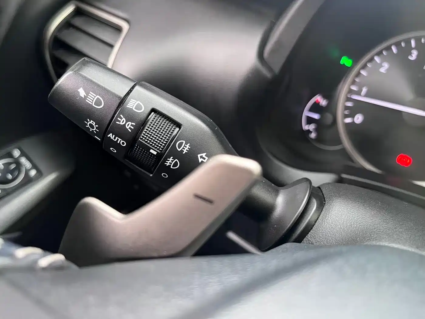 Lexus NX 2015 200t AWD F Sport фото 5