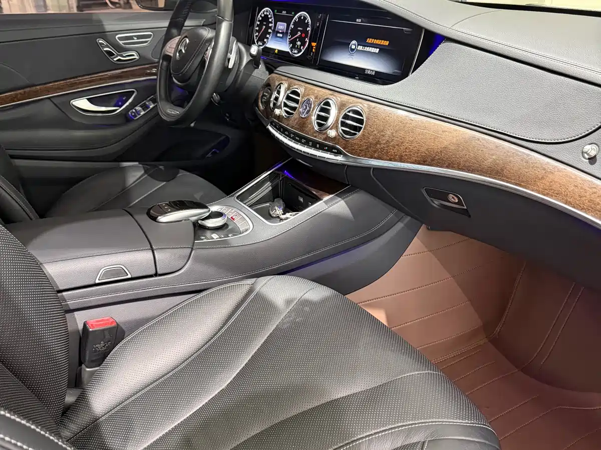 Mercedes-Benz S-Class 2016 S 320 L Business Edition фото 10