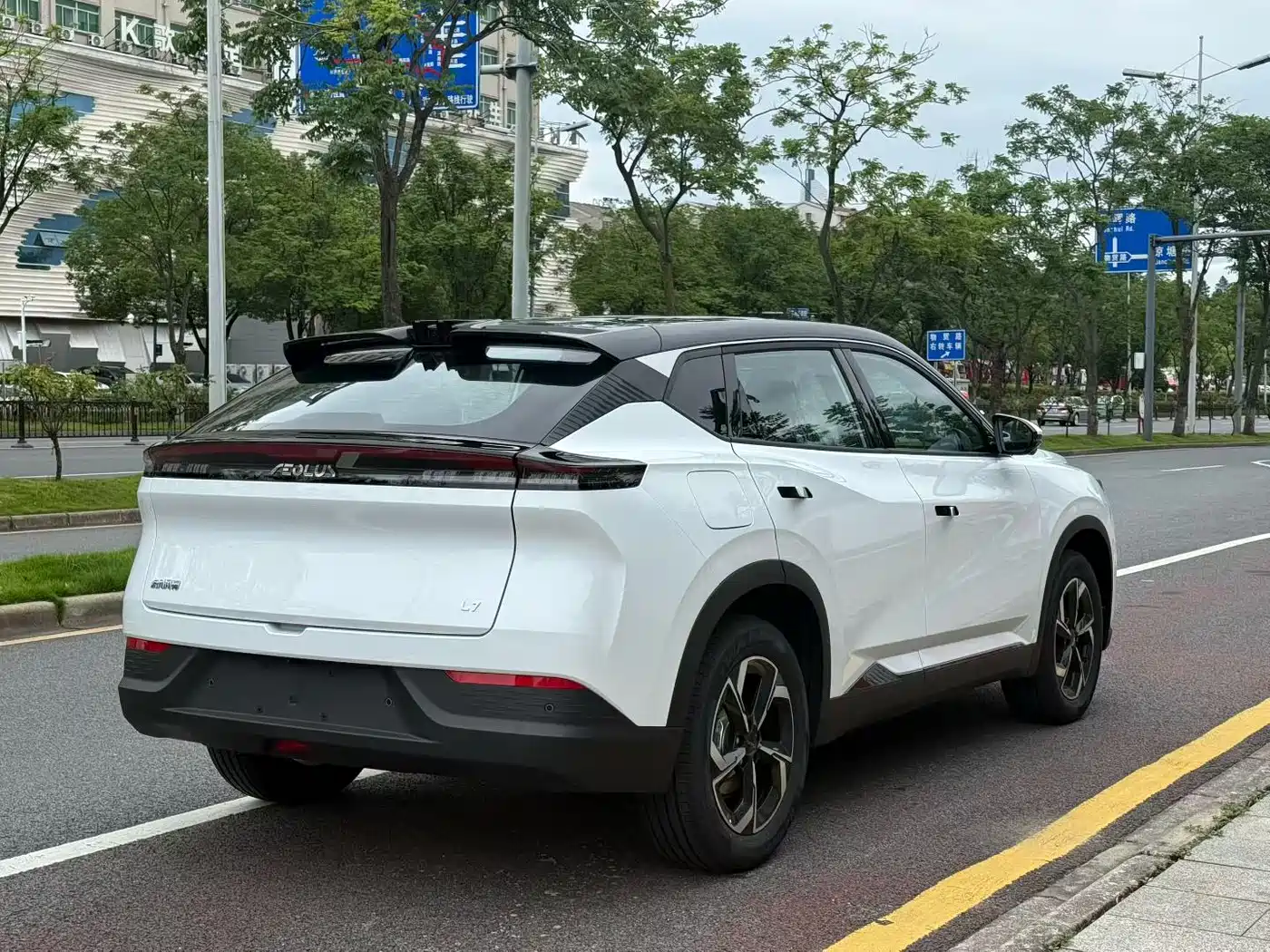 Dongfeng Aeolus Dongfeng Fengshen L7 2026