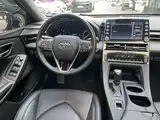 Фото 11 - Toyota Avalon