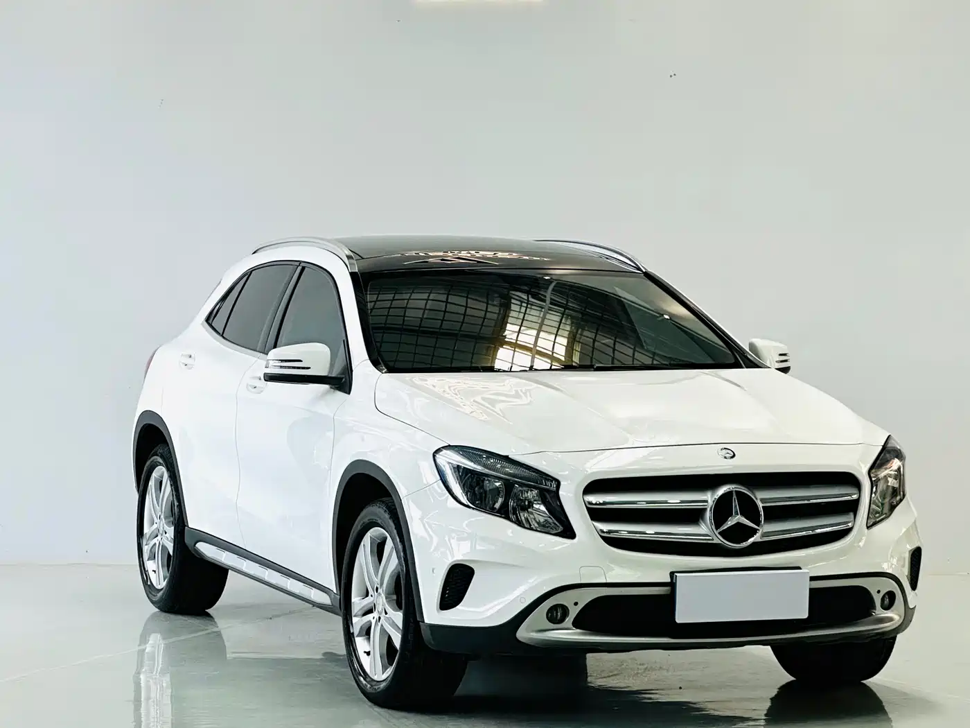 Mercedes-Benz GLA 2016 GLA 200 Dynamic фото 3