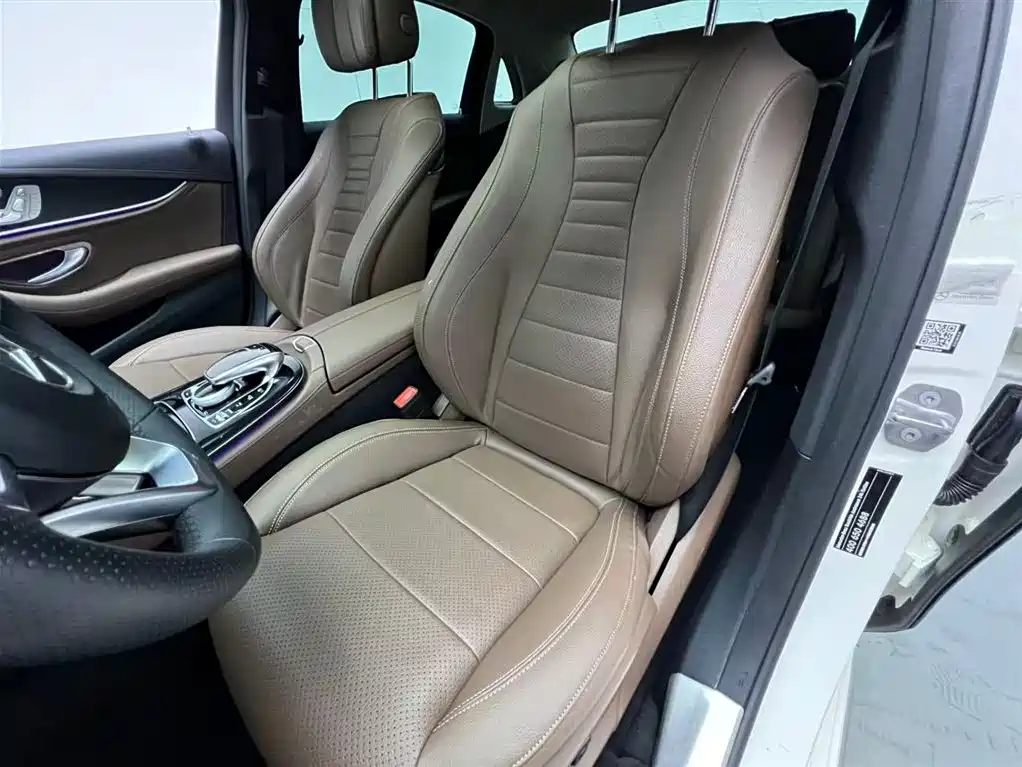 Mercedes-Benz E-Class 2016 E 300 L Sport Fashion Type фото 4