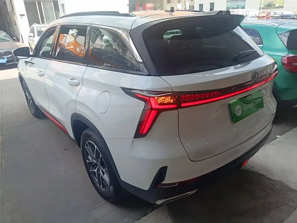 Фото 5 - Changan CS75 PLUS