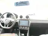 Photo 12 - Volkswagen Jetta