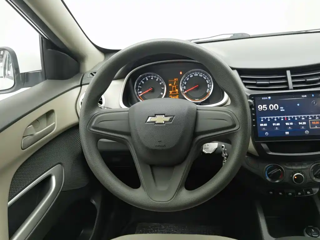 Chevrolet Sail 2019 2018 Sail 3 1.3L AMT Ideal