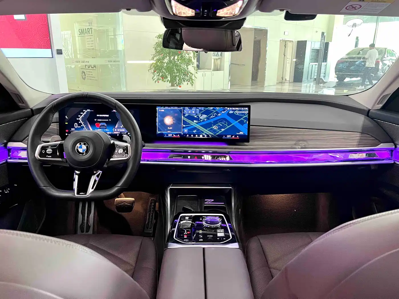 BMW 7 Series 2023 Model 735Li M Sport Package фото 8