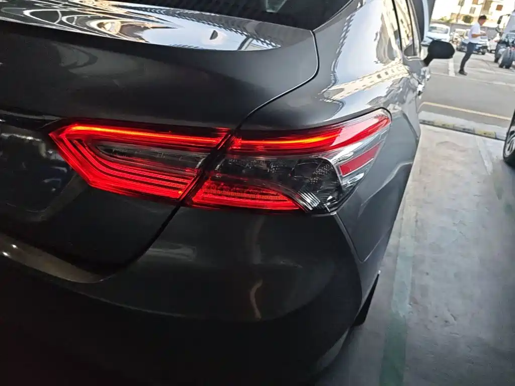 Toyota Camry 2022 2021 2.0G Luxury Edition
