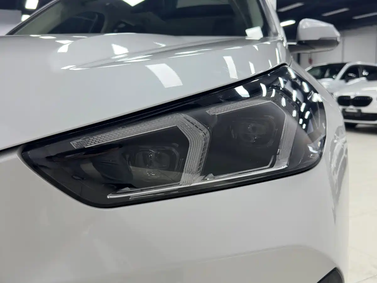 BMW X1 2023 sDrive20Li X Design Package фото 7