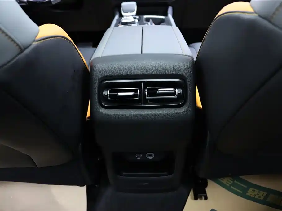 BAIC ORV Beijing Off-Road BJ40 Range Extender 2025 Standard Edition фото 19