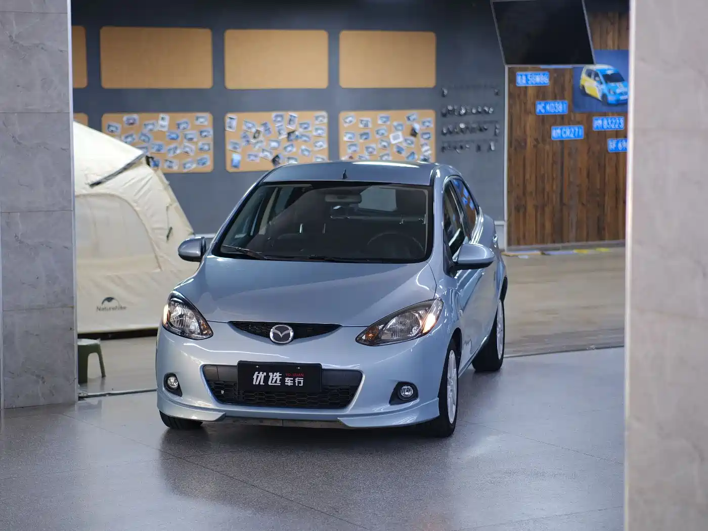 Mazda 2 2011 2011 Xuan Dong 1.5L Auto Luxury Edition