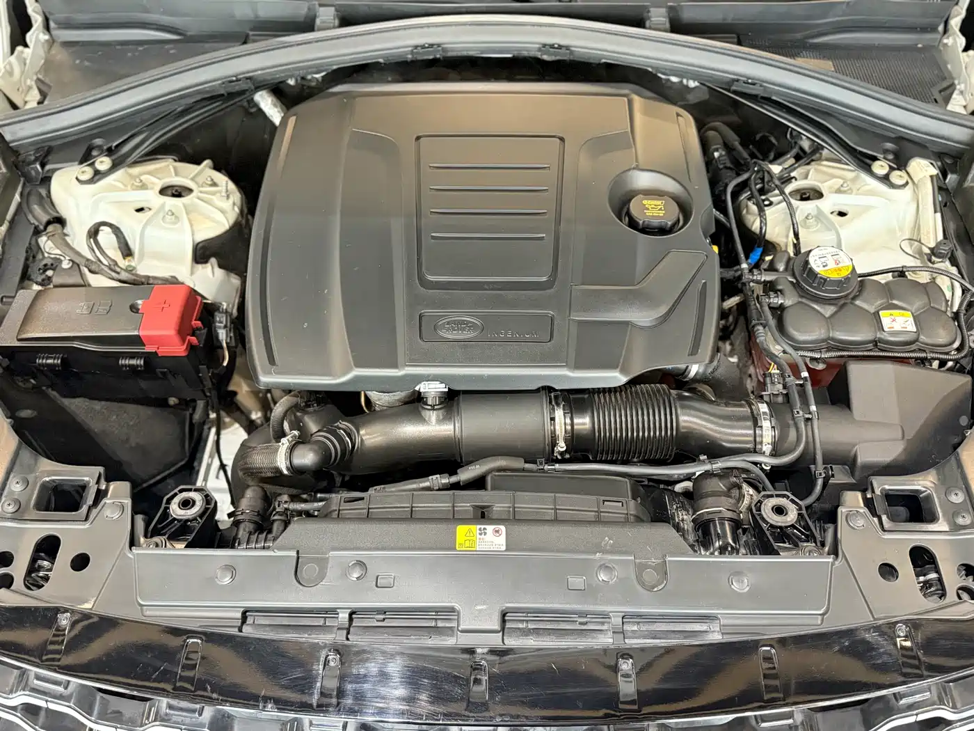 Land Rover Range Rover Velar 2020 P250 фото 30