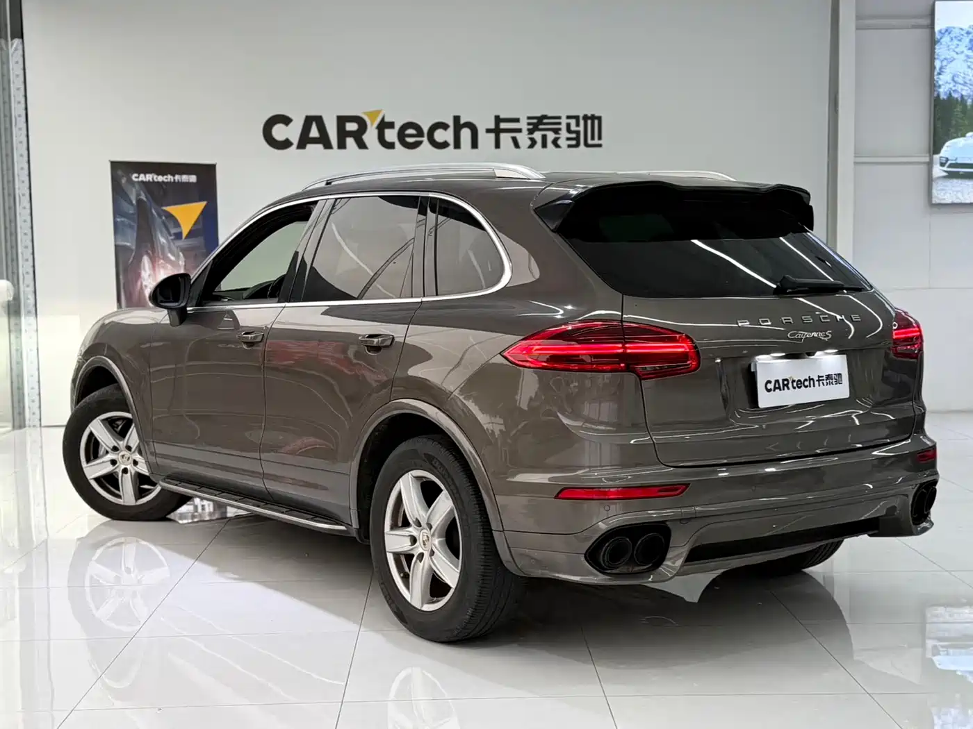 Porsche Cayenne 2011 Cayenne 3.0T фото 7