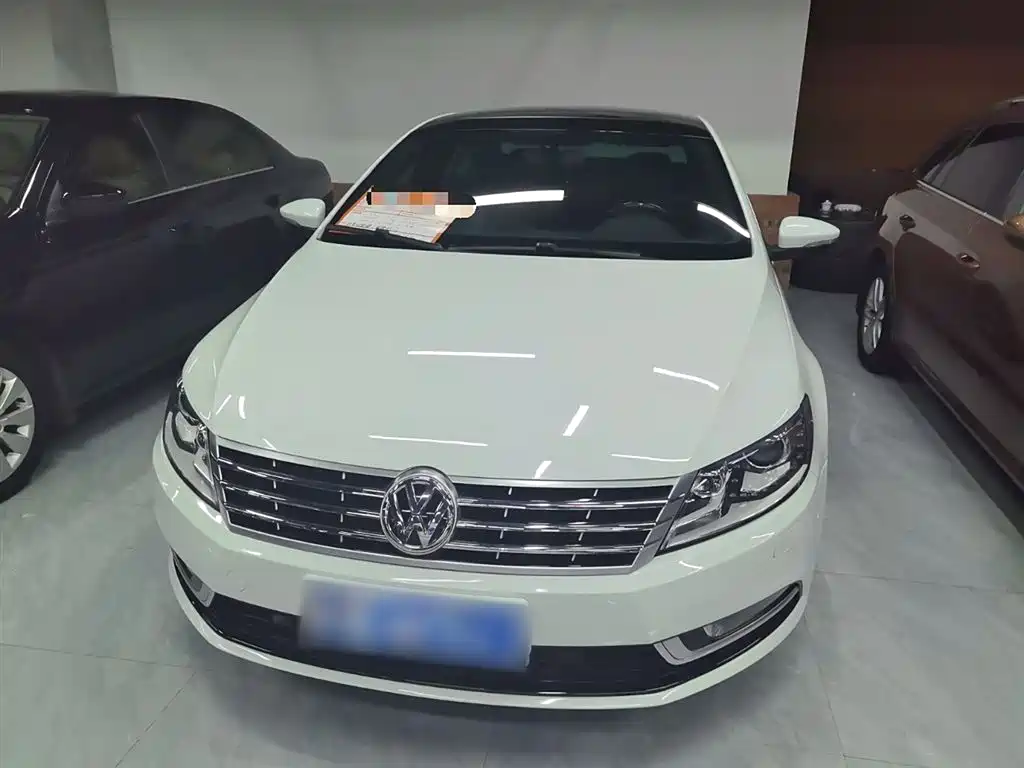 Volkswagen FAW-Volkswagen CC 2015 1.8TSI Luxury фото 3