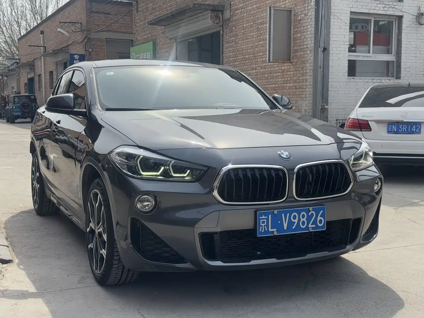 BMW X2