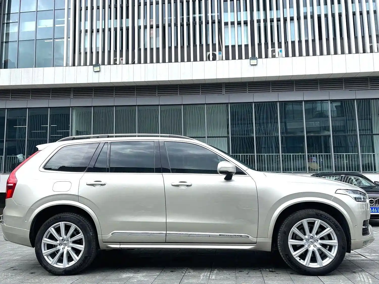 Фото 12 - Volvo XC90