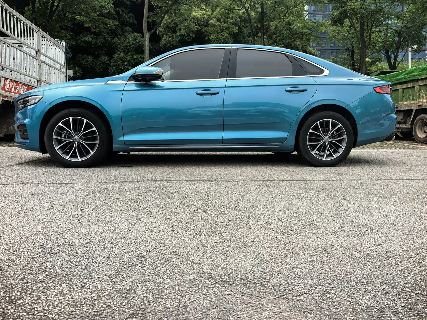 Фото 8 - Geely Xing Rui