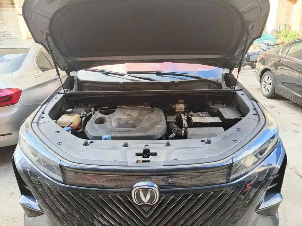 Фото 3 - Changan CS75 PLUS