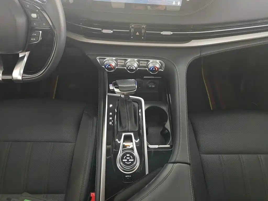 Changan CS95 2020 2019 2.0T 2WD Luxury