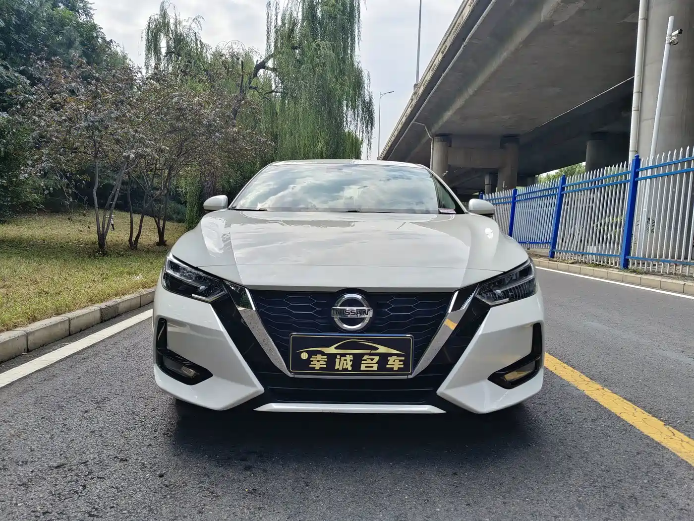 Nissan SYLPHY, миниатюра 2