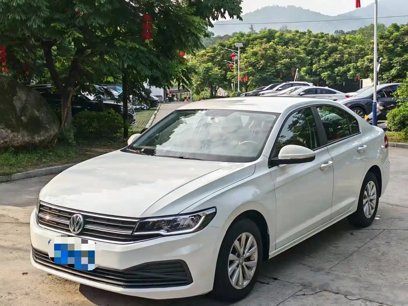 Volkswagen Bora 2020 1.5L Automatic Fashion