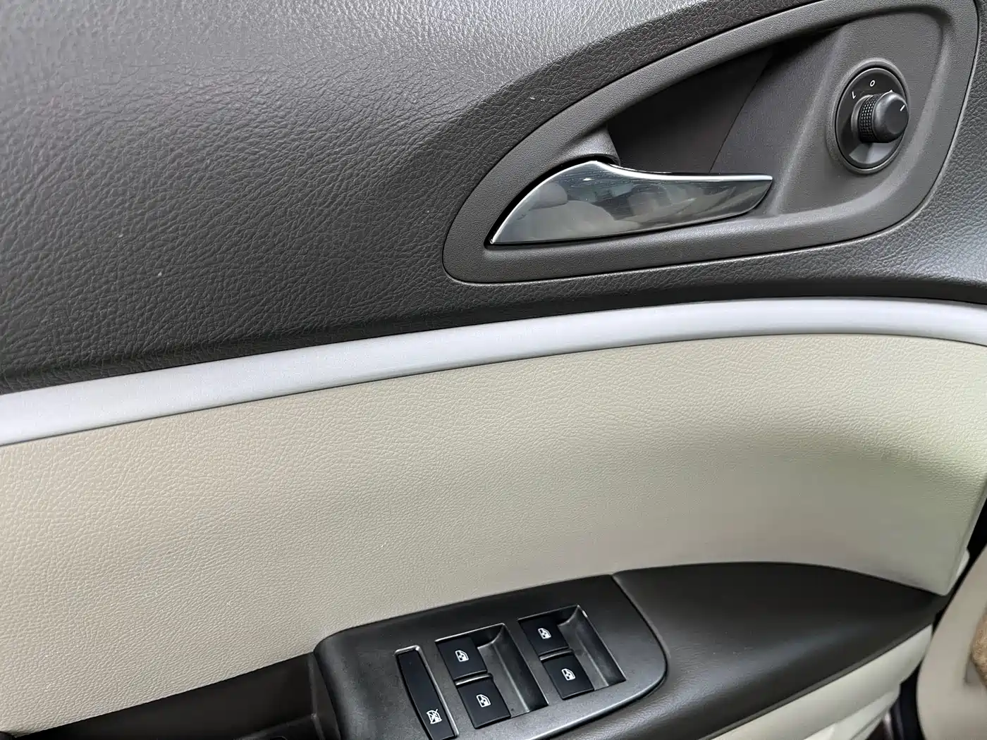Buick GL8 2013 2.4L CT Luxury Business Comfort Edition фото 8