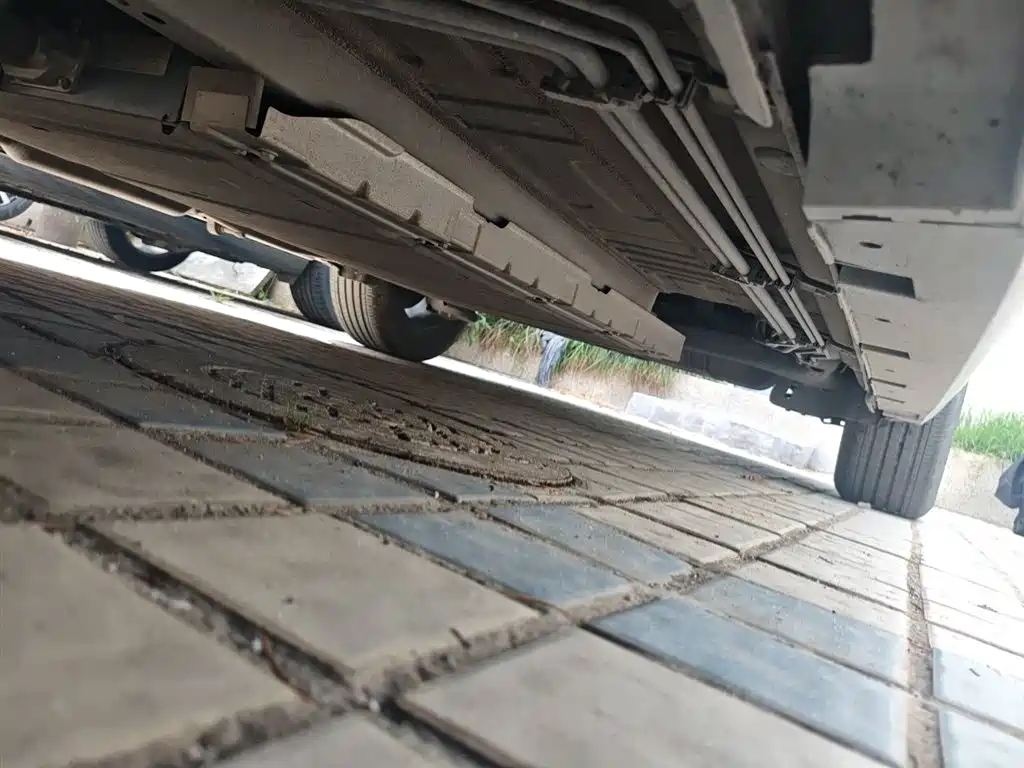 BYD Qin PLUS 2021 DM-i 55KM Premium фото 20